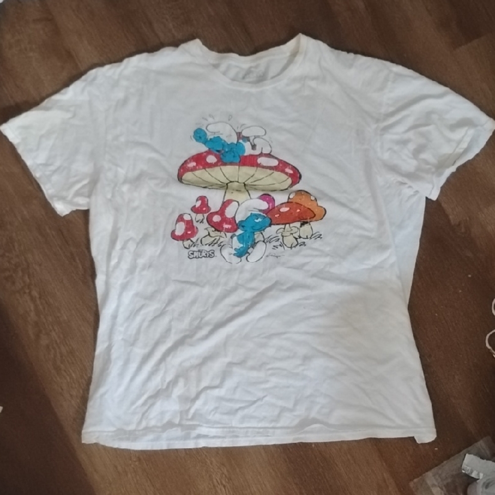 Smurfs Graphic White Tee - Short Sleeve
